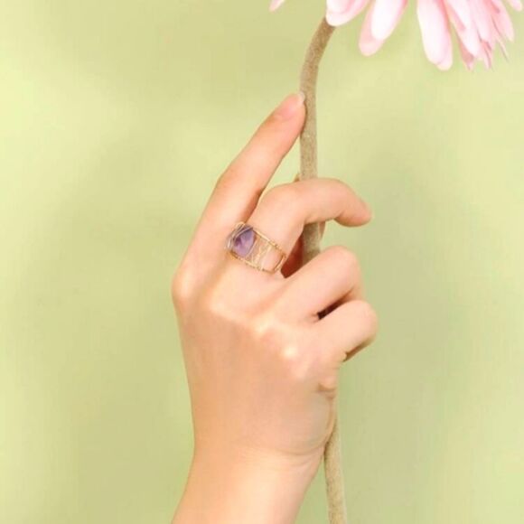 Purple EMERY ROSE STONE RING - Picture 9 of 11